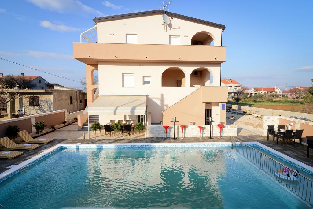Apartments Julijana Privlaka  Exterior foto