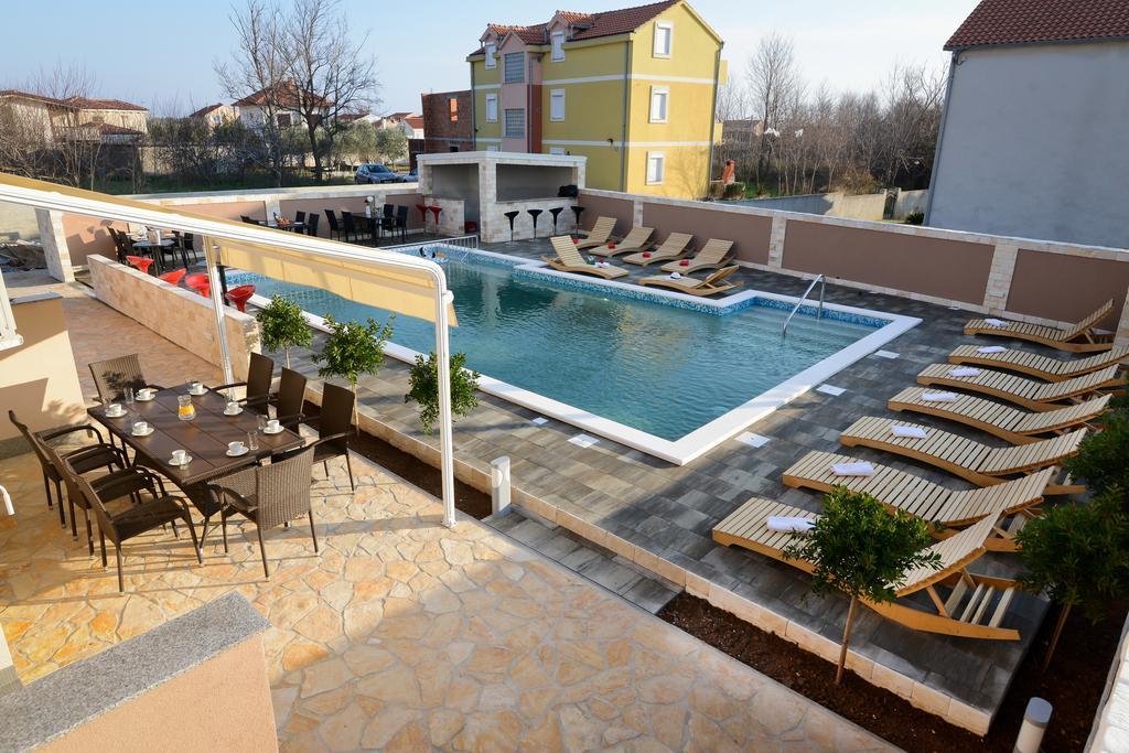 Apartments Julijana Privlaka  Exterior foto