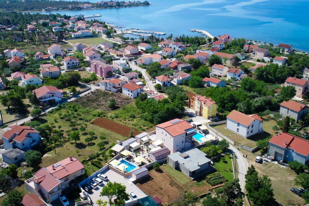Apartments Julijana Privlaka  Exterior foto
