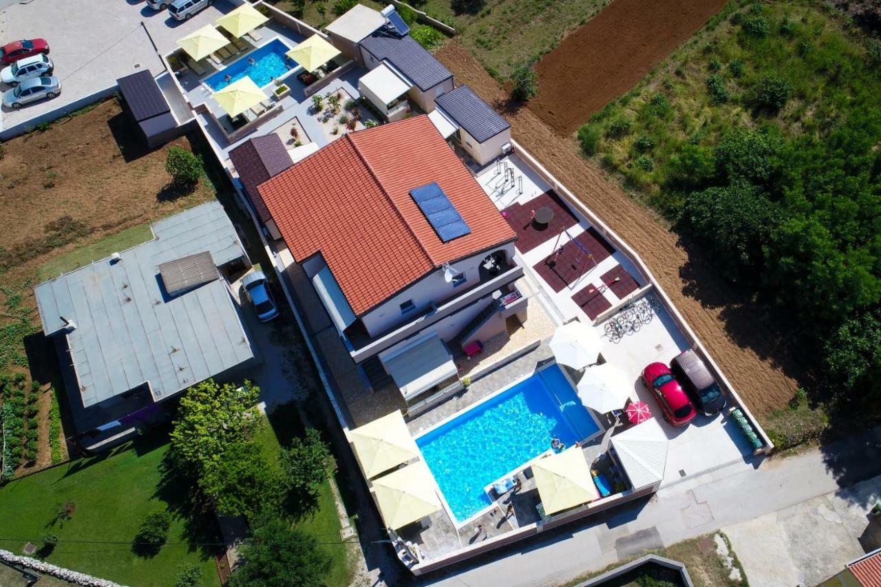 Apartments Julijana Privlaka  Exterior foto